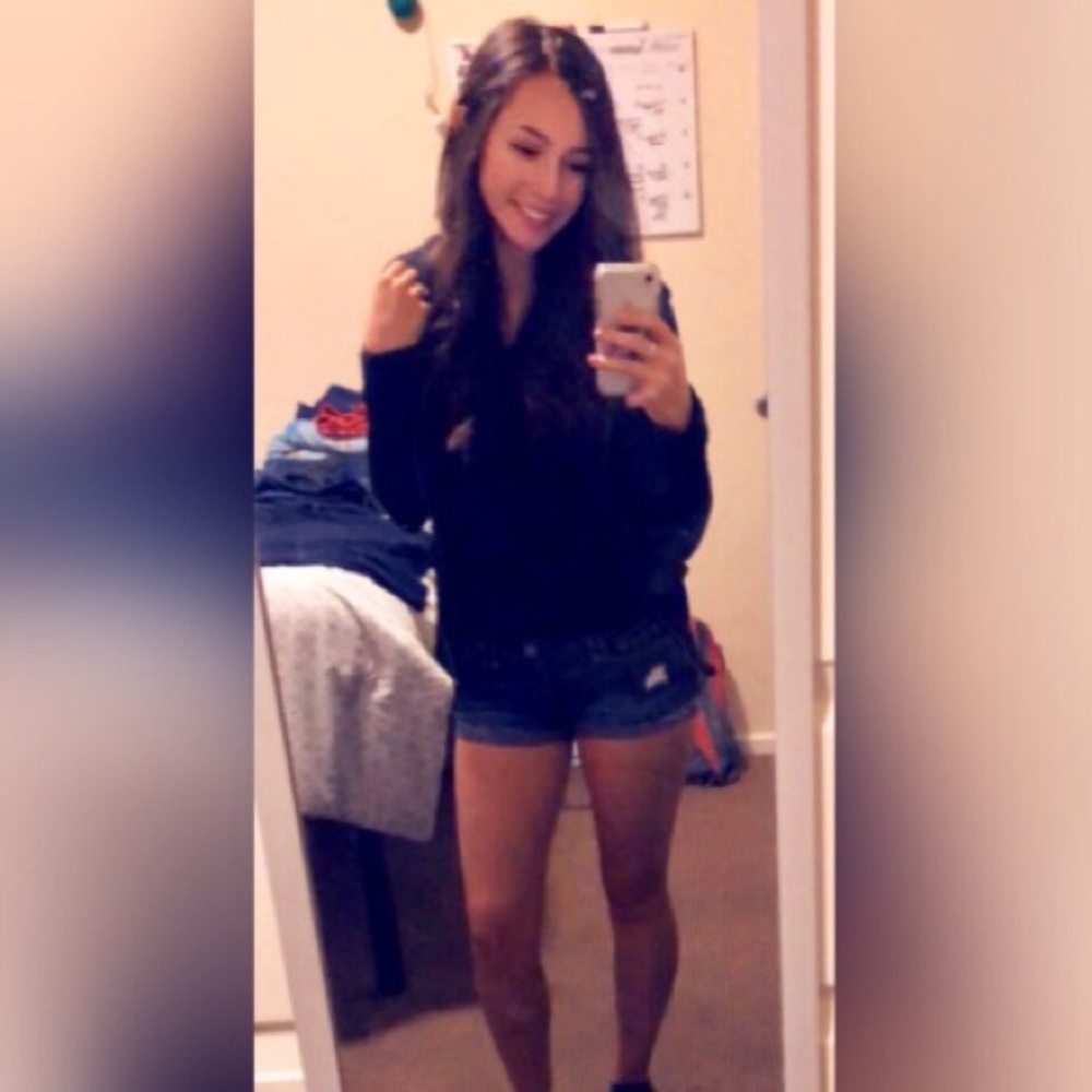 Meet your Posher, Jessica